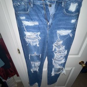 American Eagle Mom Jeans